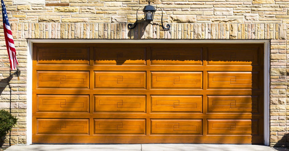 Overhead garage door installation San Fernando Valley