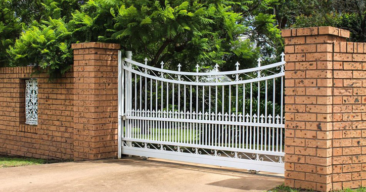 Swing Gate San Fernando Valley CA